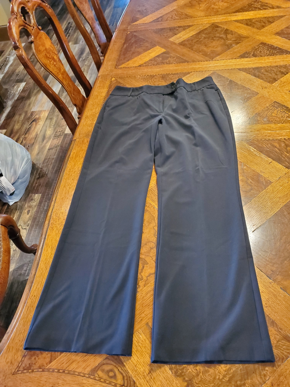 Alfani Wide-Leg Dress Pants in Black